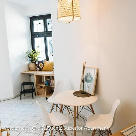 Apartment Helle Im Zentrum, Netflix Und Großer Küche *