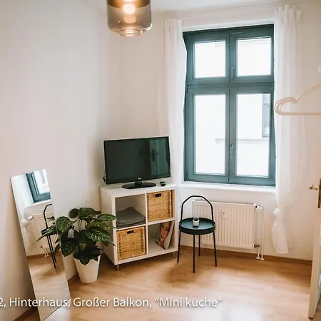 Apartment Helle Im Zentrum, Netflix Und Großer Küche Magdeburg