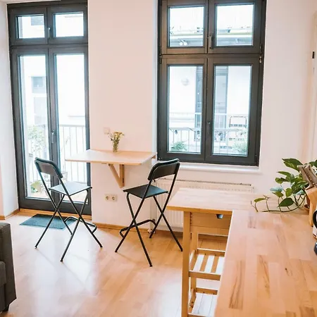 Apartment Helle Im Zentrum, Netflix Und Großer Küche